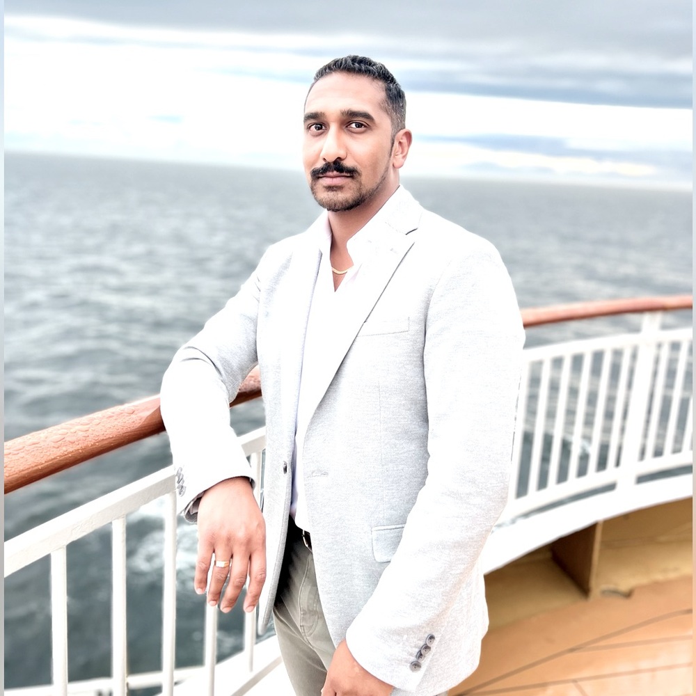 Meet your Posher, Vikram
